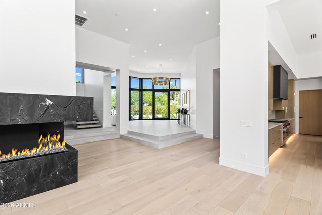 6601 E SAN MIGUEL Avenue, Paradise Valley, AZ 85253