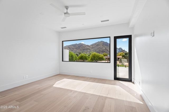 6601 E SAN MIGUEL Avenue, Paradise Valley, AZ 85253
