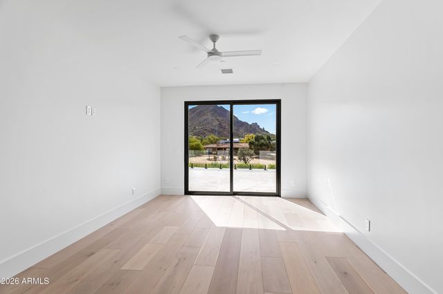 6601 E SAN MIGUEL Avenue, Paradise Valley, AZ 85253