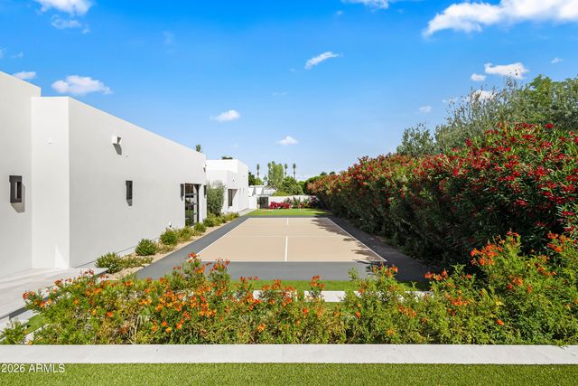 6601 E SAN MIGUEL Avenue, Paradise Valley, AZ 85253