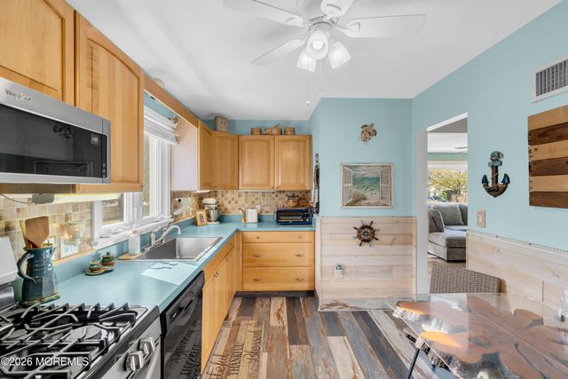 294 Leonardville Road, Belford, NJ 07718