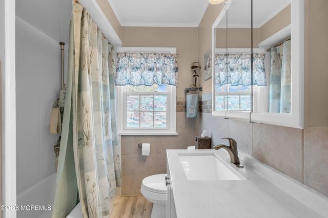 294 Leonardville Road, Belford, NJ 07718
