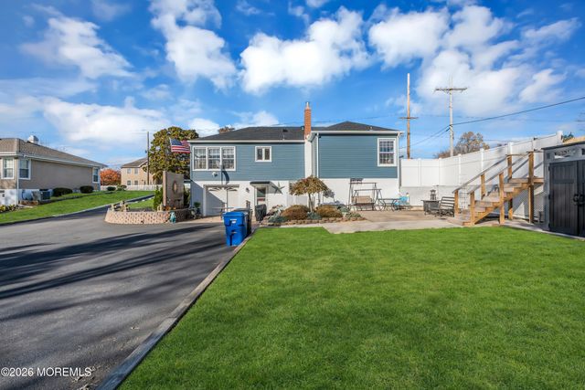 294 Leonardville Road, Belford, NJ 07718