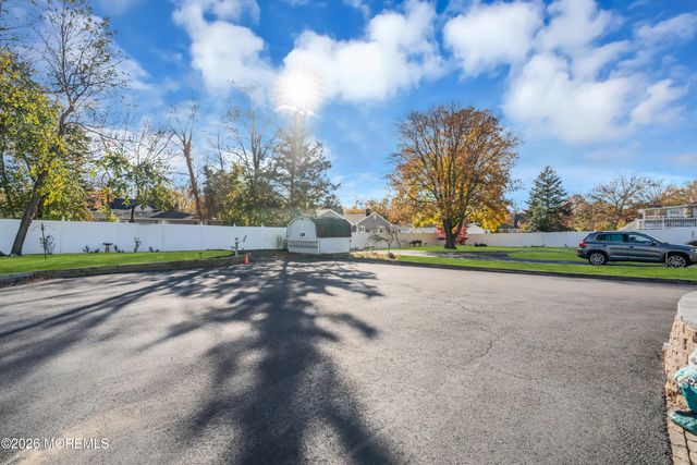 294 Leonardville Road, Belford, NJ 07718