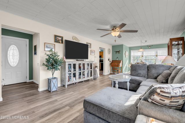 294 Leonardville Road, Belford, NJ 07718