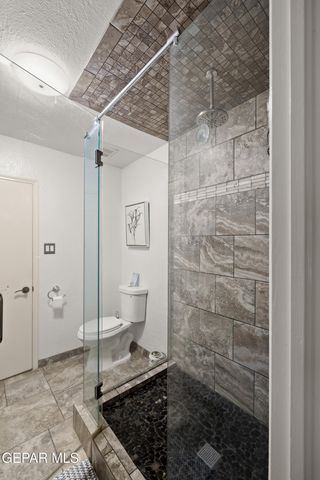 6201 ESCONDIDO Drive 7-C, El Paso, TX 79912