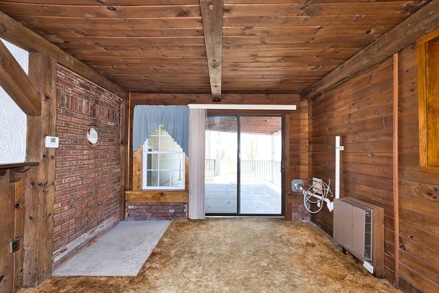 504 Russells Mills Rd, Dartmouth, MA 02748