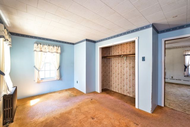 504 Russells Mills Rd, Dartmouth, MA 02748