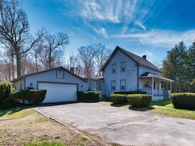 504 Russells Mills Rd, Dartmouth, MA 02748