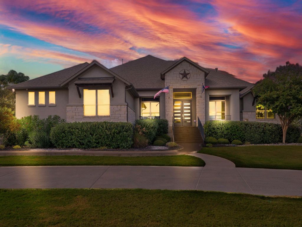 205 Standing Oak DR, Georgetown, TX 78633