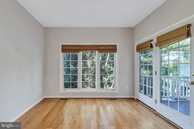 8906 LEE MANOR DR, Ellicott City, MD 21043