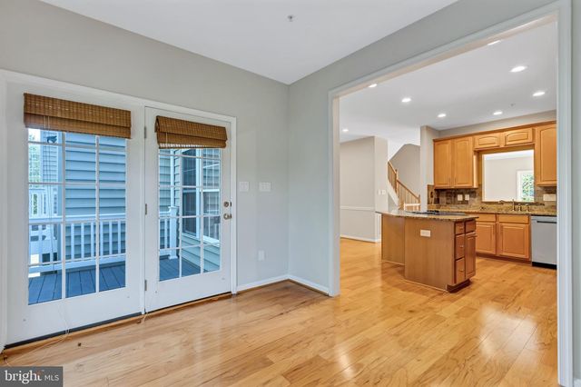 8906 LEE MANOR DR, Ellicott City, MD 21043