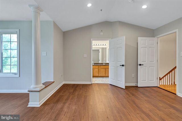 8906 LEE MANOR DR, Ellicott City, MD 21043