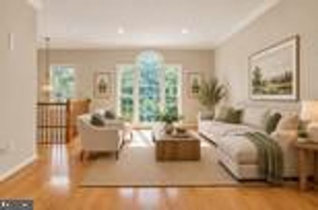 8906 LEE MANOR DR, Ellicott City, MD 21043