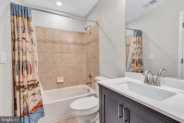 8906 LEE MANOR DR, Ellicott City, MD 21043