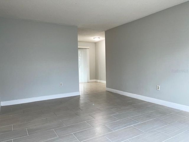 5325 CURRY FORD ROAD B101, Orlando, FL 32812