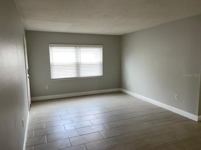 5325 CURRY FORD ROAD B101, Orlando, FL 32812