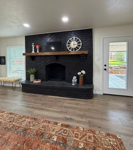 3609 Country Club Road, Arlington, TX 76013