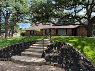 3609 Country Club Road, Arlington, TX 76013