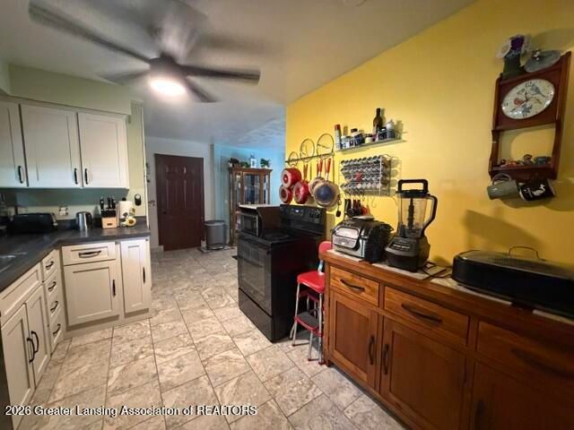3628 Aragon Drive, Lansing, MI 48906