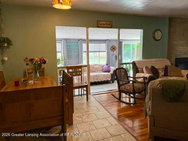 3628 Aragon Drive, Lansing, MI 48906