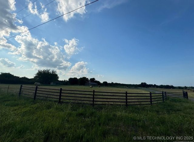 5282 E 53rd Street S, Muskogee, OK 74403