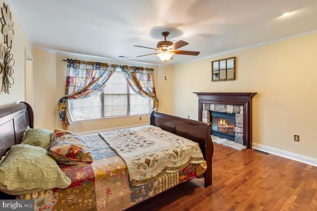 31 QUAIL CT, Littlestown, PA 17340