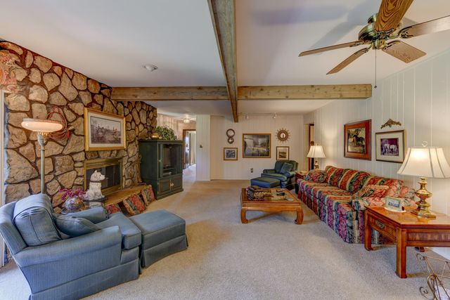 9617 White Oak Avenue, Munster, IN 46321