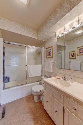 9617 White Oak Avenue, Munster, IN 46321