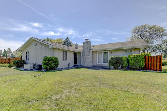 9617 White Oak Avenue, Munster, IN 46321