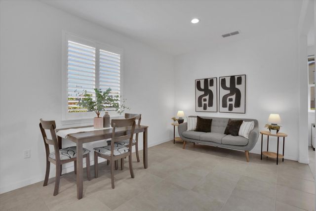 17562 Graceada Ln, Lathrop, CA 95330