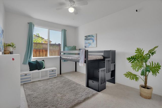 17562 Graceada Ln, Lathrop, CA 95330