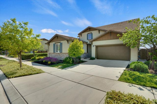 17562 Graceada Ln, Lathrop, CA 95330