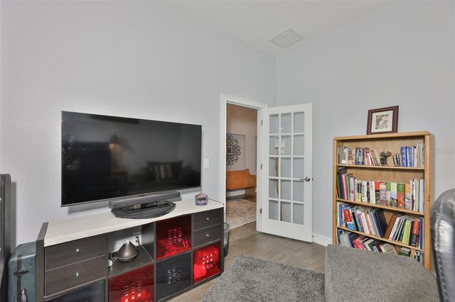 6707 PARK STRAND DRIVE, Apollo Beach, FL 33572