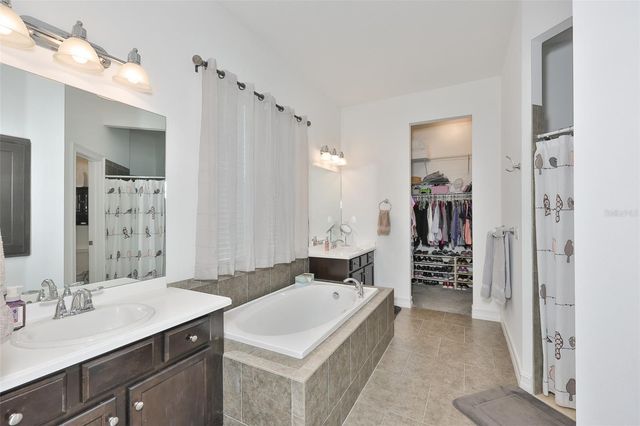 6707 PARK STRAND DRIVE, Apollo Beach, FL 33572