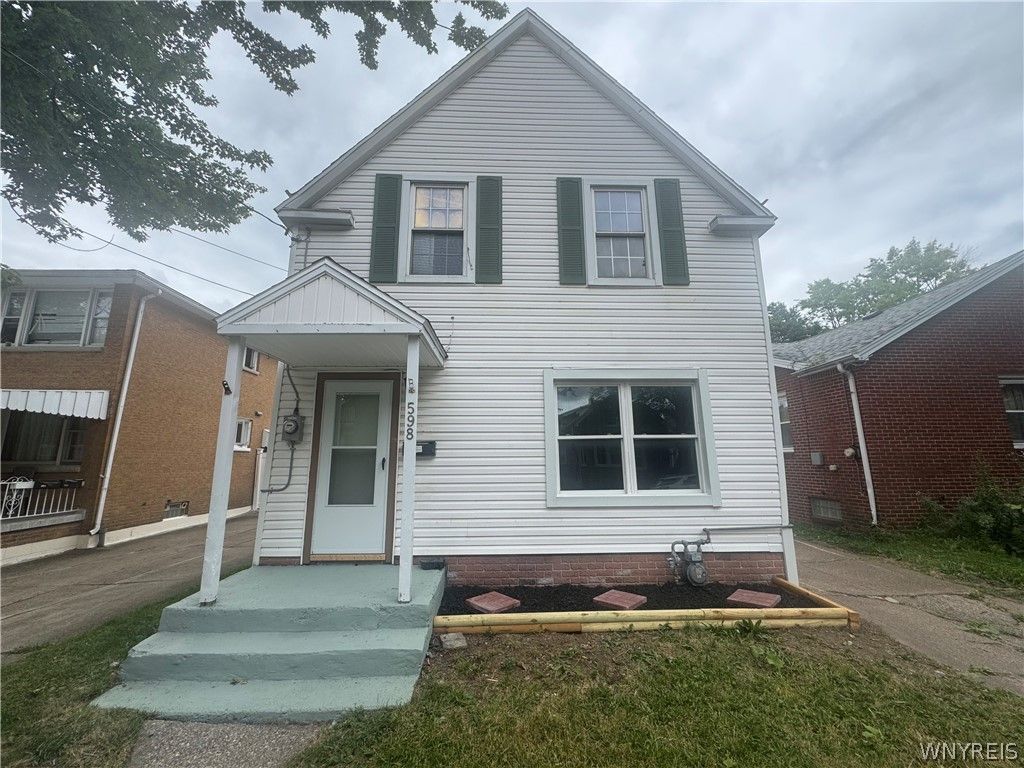 598 Lisbon Avenue, Buffalo, NY 14215