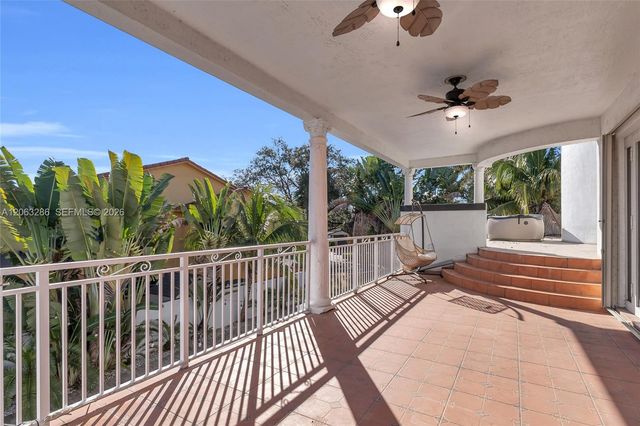 8135 NW 164th Ter 8135, Miami Lakes, FL 33016