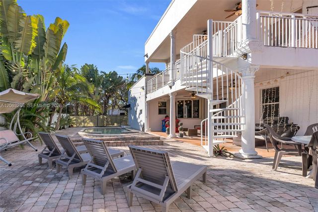 8135 NW 164th Ter 8135, Miami Lakes, FL 33016