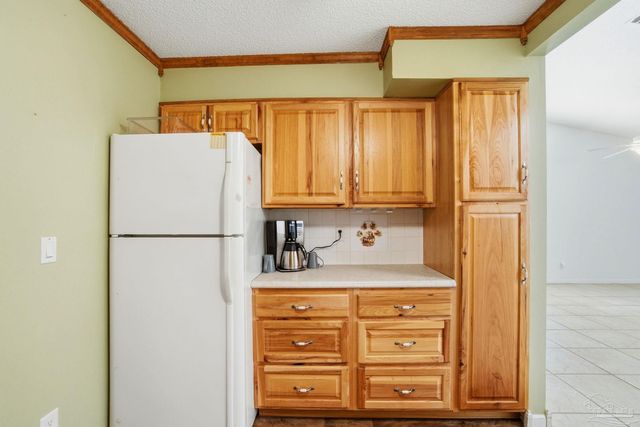 6301 Langley Place Rd, Pensacola, FL 32504