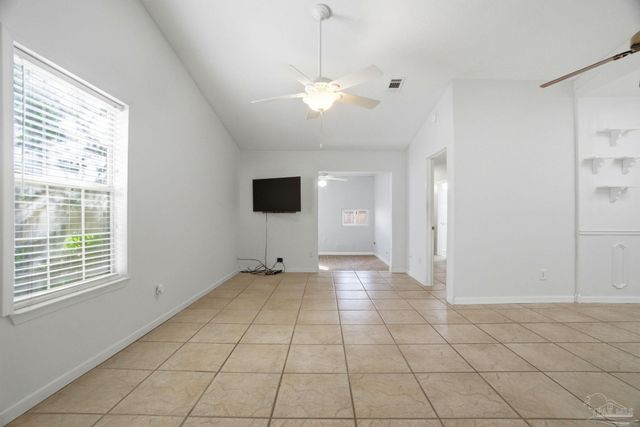 6301 Langley Place Rd, Pensacola, FL 32504