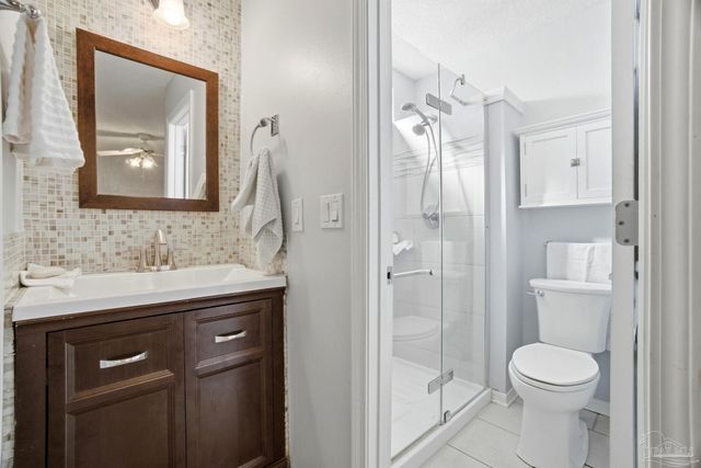 6301 Langley Place Rd, Pensacola, FL 32504