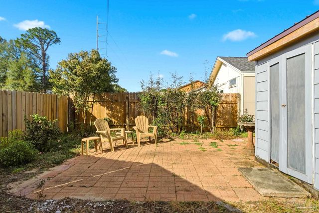 6301 Langley Place Rd, Pensacola, FL 32504