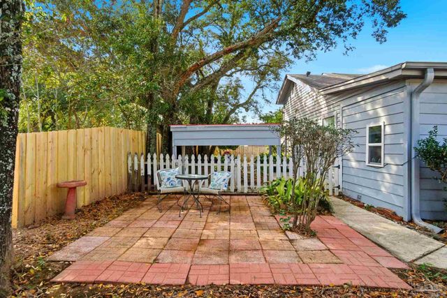 6301 Langley Place Rd, Pensacola, FL 32504