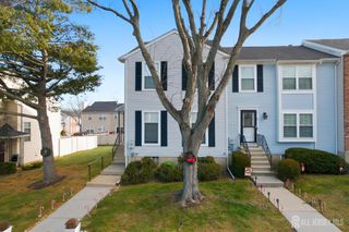 6 Rodio Court, Sayreville, NJ 08872