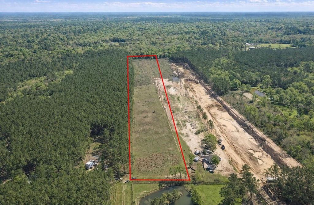 925 County Line Road, Shepherd, TX 77371