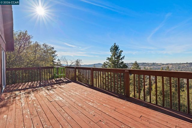 18957 Stag Circle, Tuolumne, CA 95579