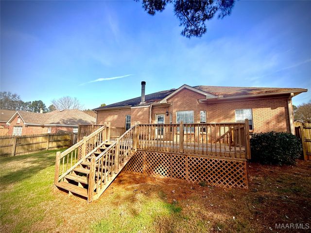 225 Twin Oaks Lane, Wetumpka, AL 36093