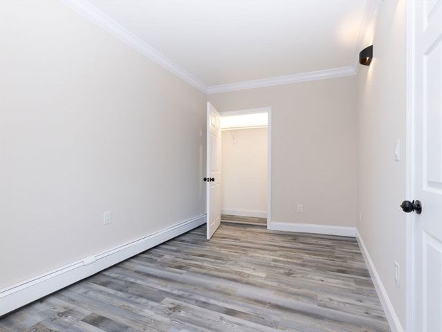 53 Lawrence St, Salem, MA 01970