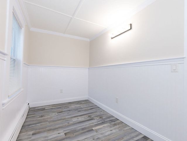 53 Lawrence St, Salem, MA 01970
