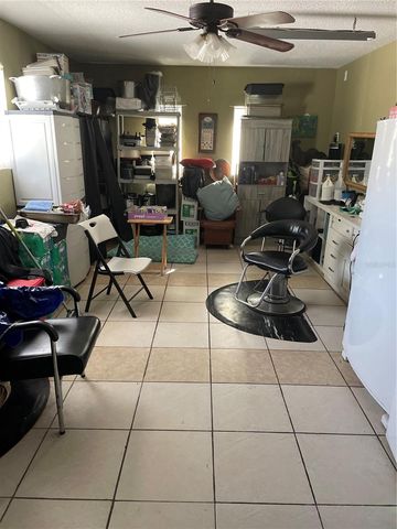 490 WATER ROAD, Ocala, FL 34472